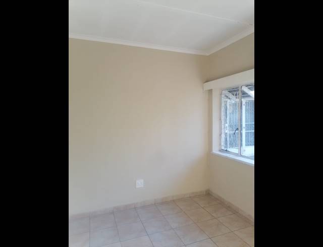 1 bed property to rent in LYNDHURST